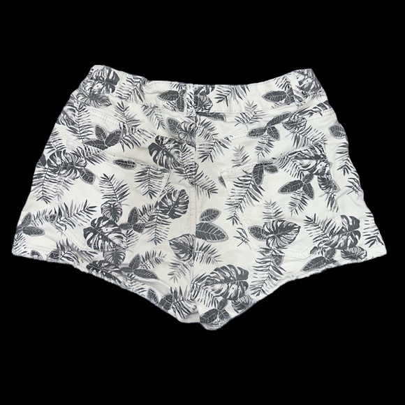 Zara Kid’s Jean Shorts - Picture 4 of 10